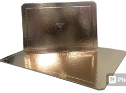 Base Bolos Retangular Lisa Dourada 34x44cm