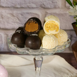 Bolas Vazadas Chocolate Negro 60g