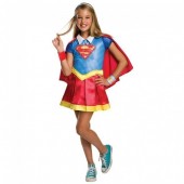Fato Super Girl DC Comics