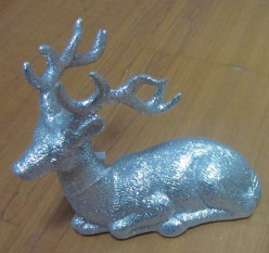 Rena prateada deitada Natal